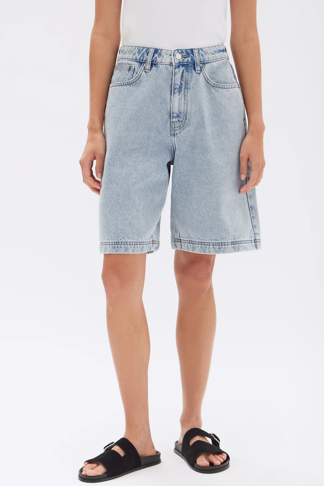Assembly Label Relaxed Denim Short Light Stone