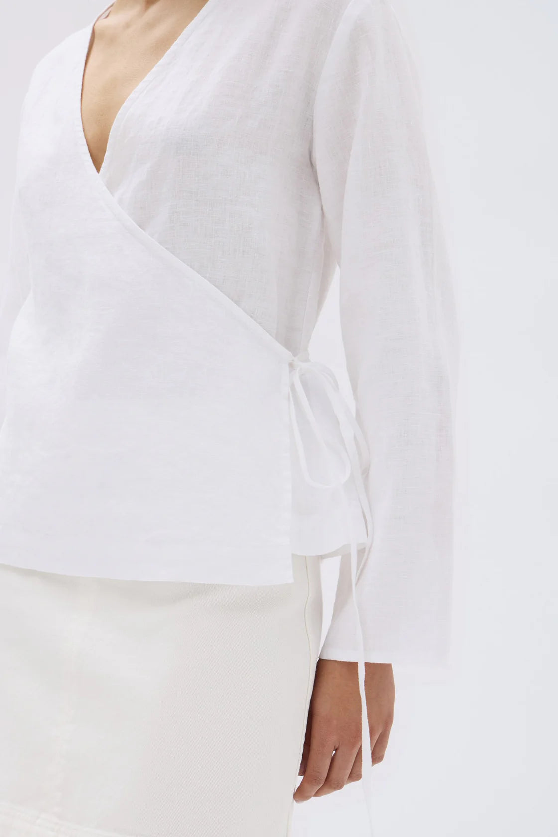 Assembly Label Renee Linen Wrap Top White