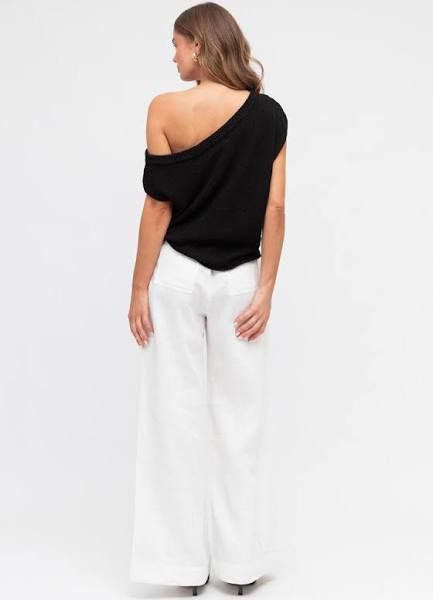 Betty Drop Shoulder Top Black