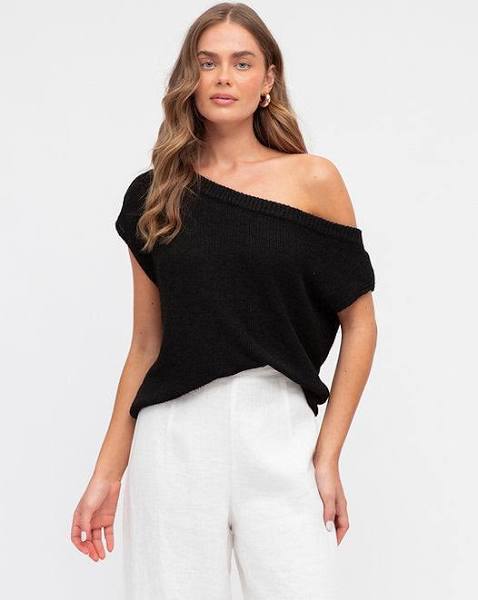 Betty Drop Shoulder Top Black