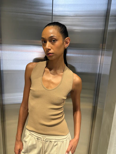 Mael Tropea Top Taupe